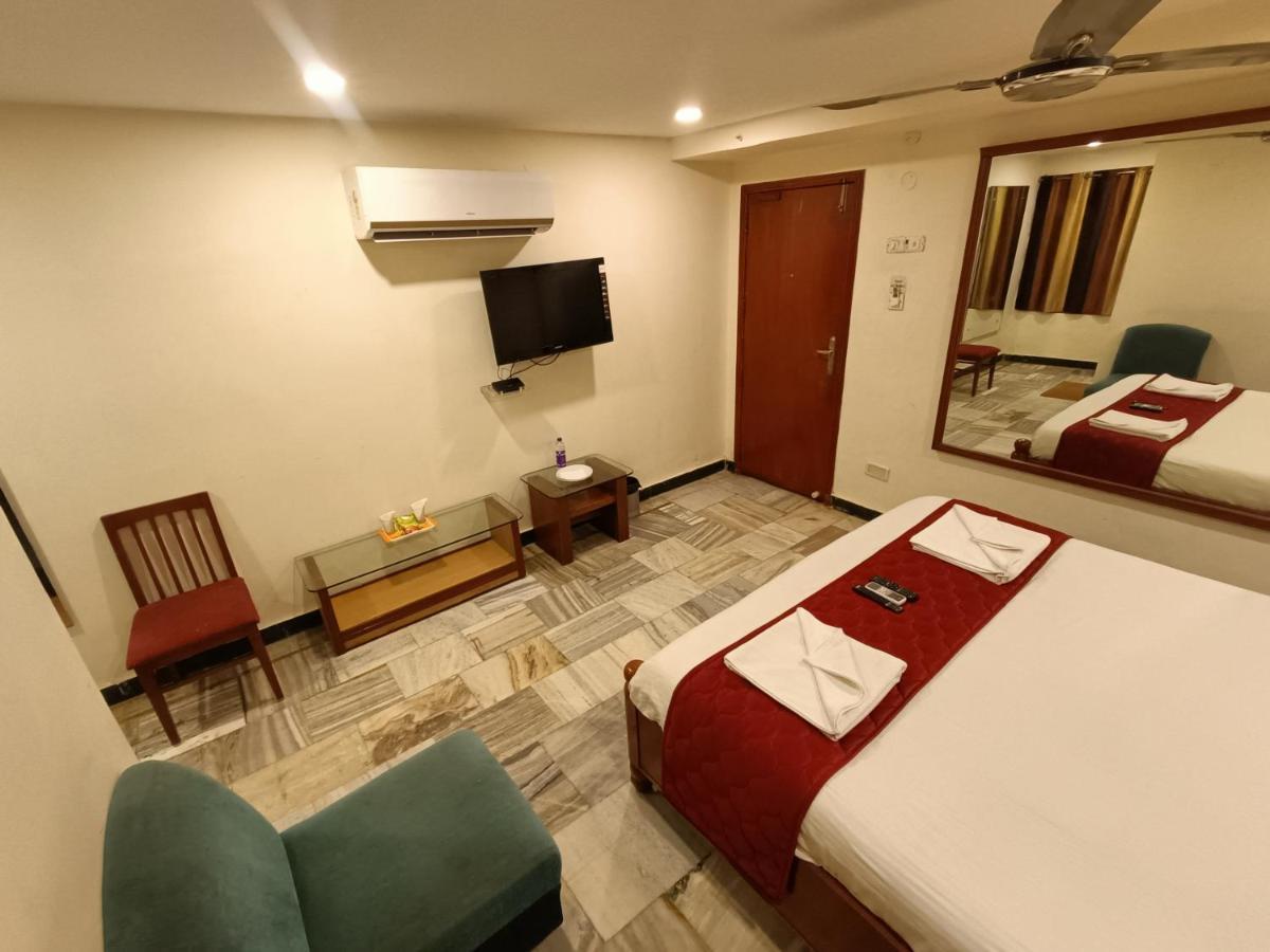 Gt Grande Hotel-Near Us Consulate Ченнаи Экстерьер фото