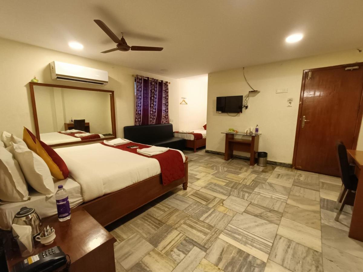 Gt Grande Hotel-Near Us Consulate Ченнаи Экстерьер фото